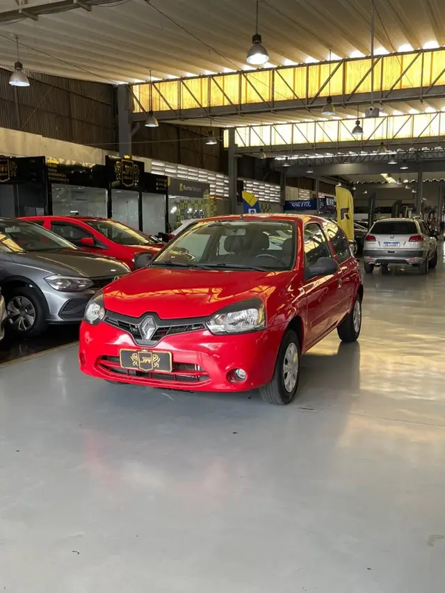 Carro Renault Clio 2014 Authentique 1.0 16V (Flex) 2p