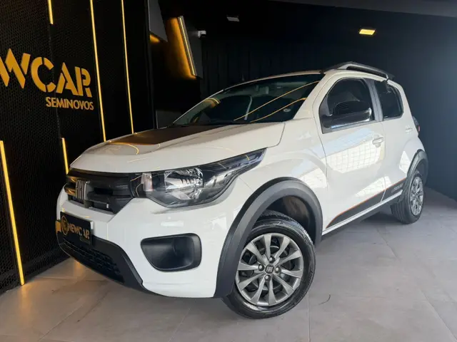 Carro Fiat Mobi 2024 Trekking 1.0