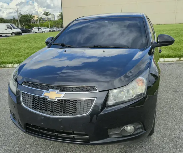 Carro Chevrolet Cruze 2013 LT 1.8 16V Ecotec (Flex)