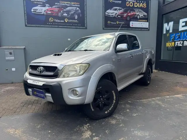 Carro Toyota Hilux Cabine Dupla 2009 Hilux 2.7 SR CD 4x2 (Flex)