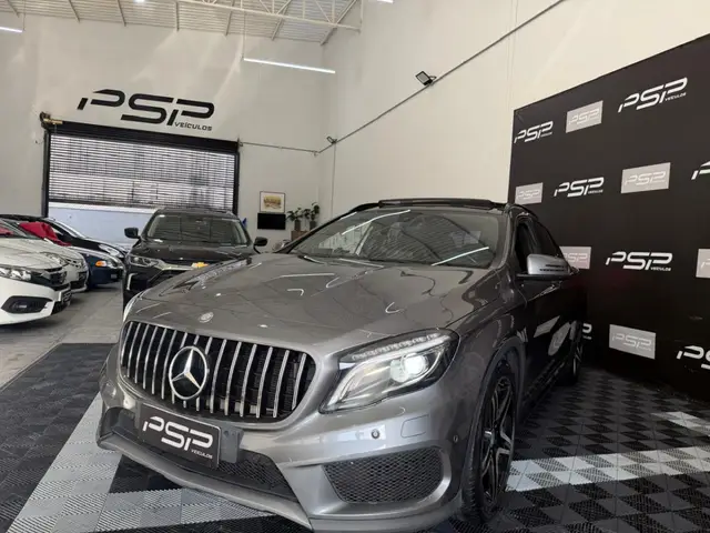 Carro Mercedes-Benz GLA 250  2016 GLA 250 Sport