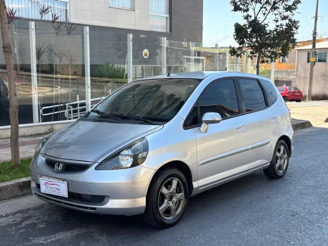 Carro Honda Fit 2008 LX 1.4