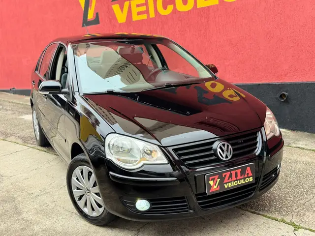 Carro Volkswagen Polo Sedan 2011 1.6 8V (Flex)