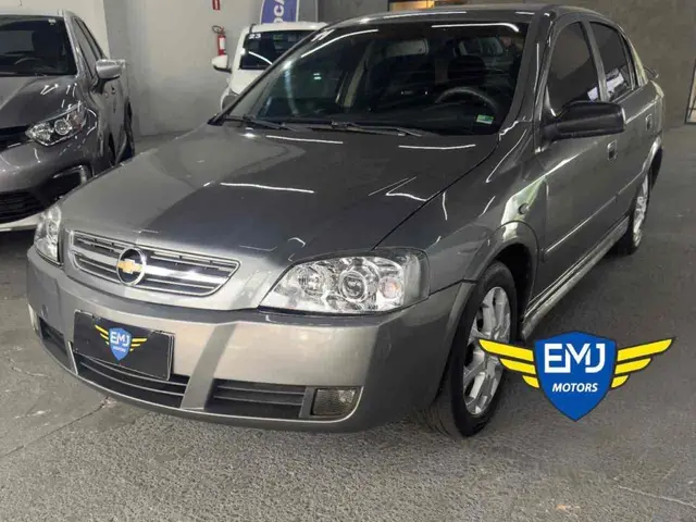Carro Chevrolet Astra Sedan 2011 Advantage 2.0 (Flex)