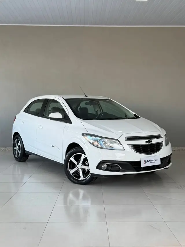 Carro Chevrolet Onix 2015 1.4 LT SPE/4