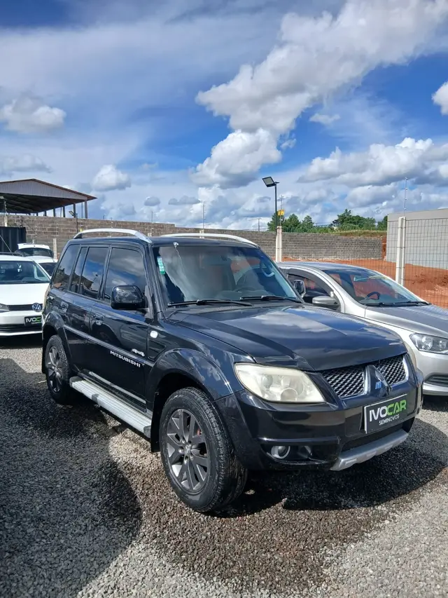 Carro Mitsubishi Pajero TR4 2011 2.0 16V 4x4 (Flex) (Aut)