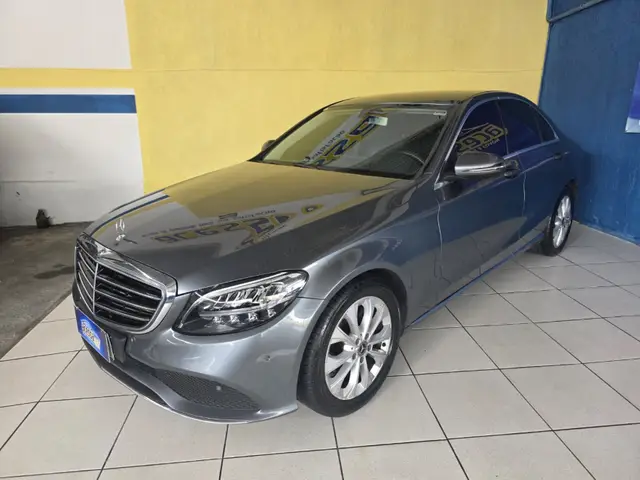 Carro Mercedes-Benz C 180  2020 Exclusive 1.6 CGI Gasolina (Aut)