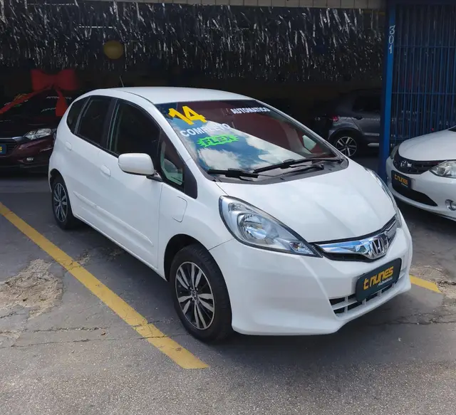 Carro Honda Fit 2014 LX 1.4 (flex)