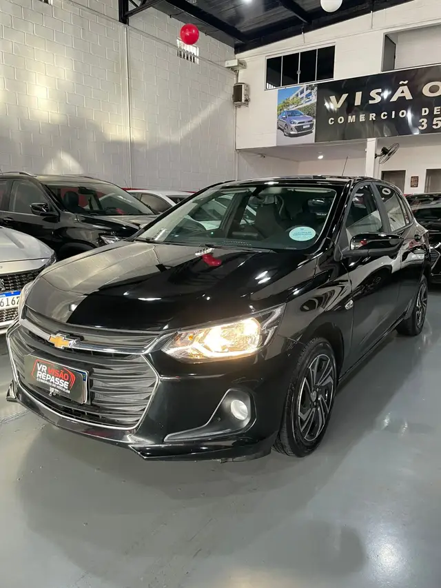 Carro Chevrolet Onix 2025 LT 1.0 Turbo