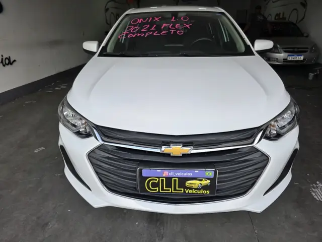 Carro Chevrolet Onix 2021 LT 1.0 (Flex)