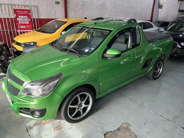 Carro Chevrolet Montana 2011 Sport 1.4 (Flex)