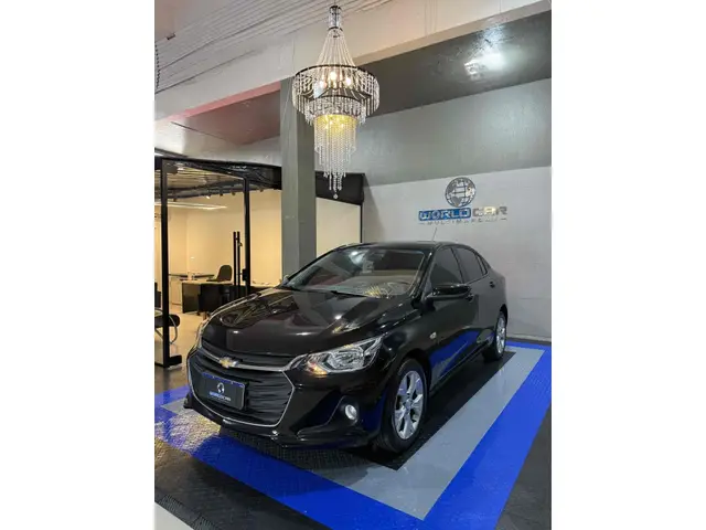 Carro Chevrolet Onix Plus 2024 LTZ 1.0 Turbo (Aut.)