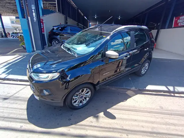 Carro Ford EcoSport 2015 Ecosport Freestyle 1.6 16V (Flex)