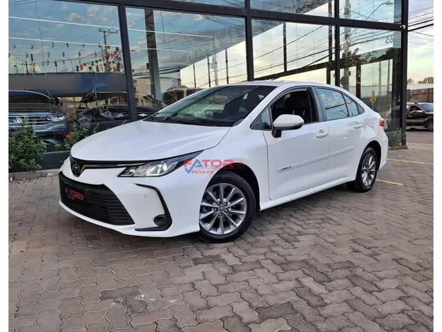 Carro Toyota Corolla 2023 GLi 2.0 Flex