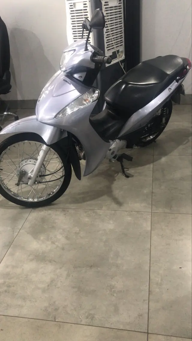 Moto Honda Biz 125i 2015 ES