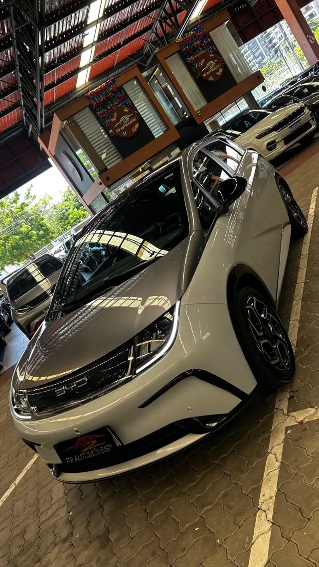 Carro BYD Dolphin 2025 Plus