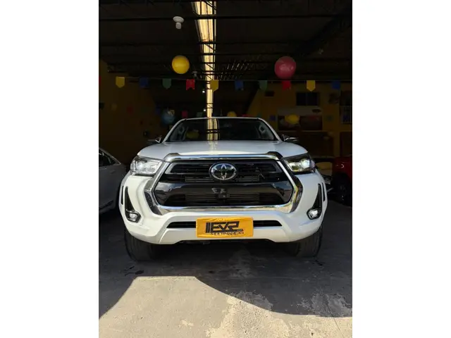 Carro Toyota Hilux Cabine Dupla 2024 SRX Plus 4x4 2.8 Diesel