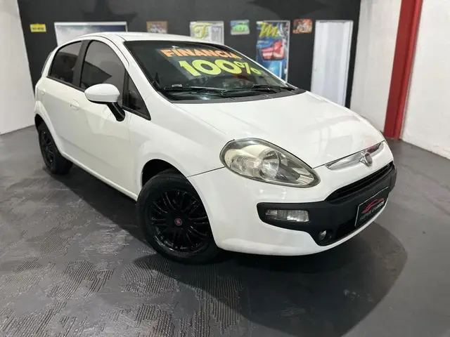 Carro Fiat Punto 2013 Attractive 1.4 (Flex)