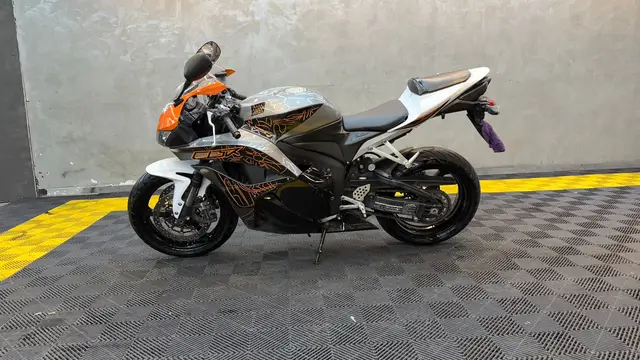 Moto Honda CBR 600 2010 RR (ABS)
