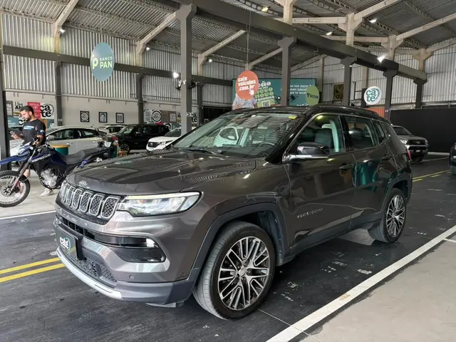 Carro Jeep Compass 2022 Limited 1.3 T270 (Aut) (Flex)