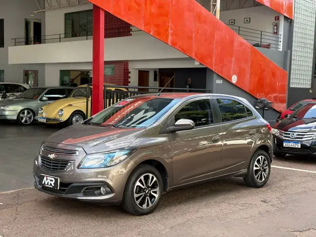 Carro Chevrolet Onix 2014 1.4 LTZ SPE/4