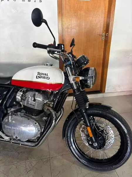 Moto Royal Enfield Interceptor 2022 650 (ABS)