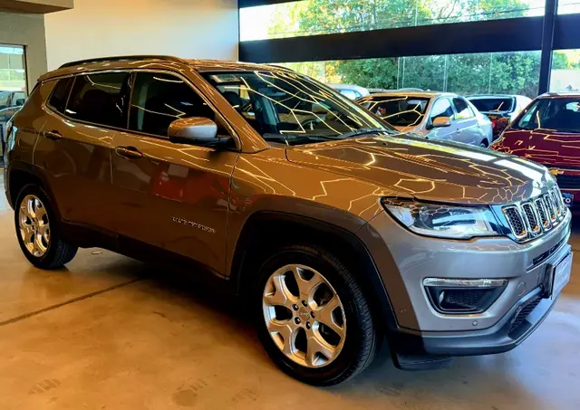 Carro Jeep Compass 2021 2.0 Longitude 4x2 (Aut) (Flex)