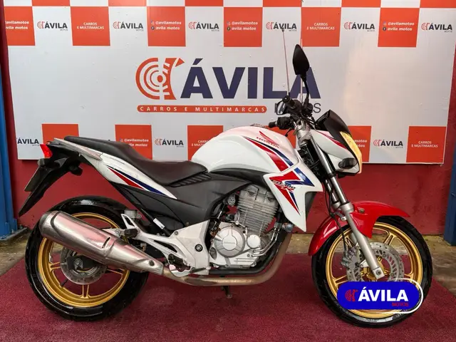 Moto Honda CB 300R 2015 (ABS)