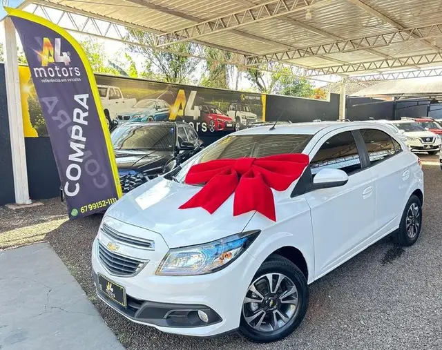 Carro Chevrolet Onix 2016 1.4 LTZ SPE/4 (Aut)