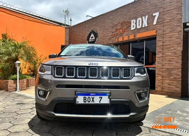 Carro Jeep Compass 2019 2.0 Limited (Aut) (Flex)