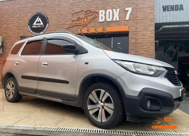Carro Chevrolet Spin 2019 Activ 7S 1.8 (Flex) (Aut)