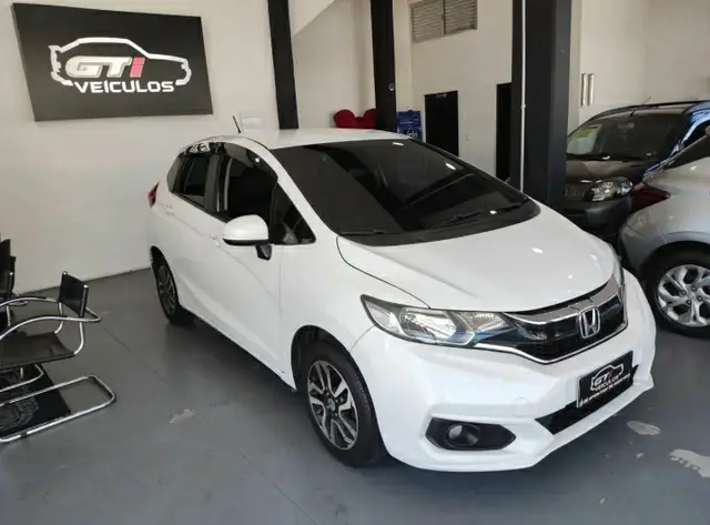 Carro Honda Fit 2018 1.5 16v LX CVT (Flex)