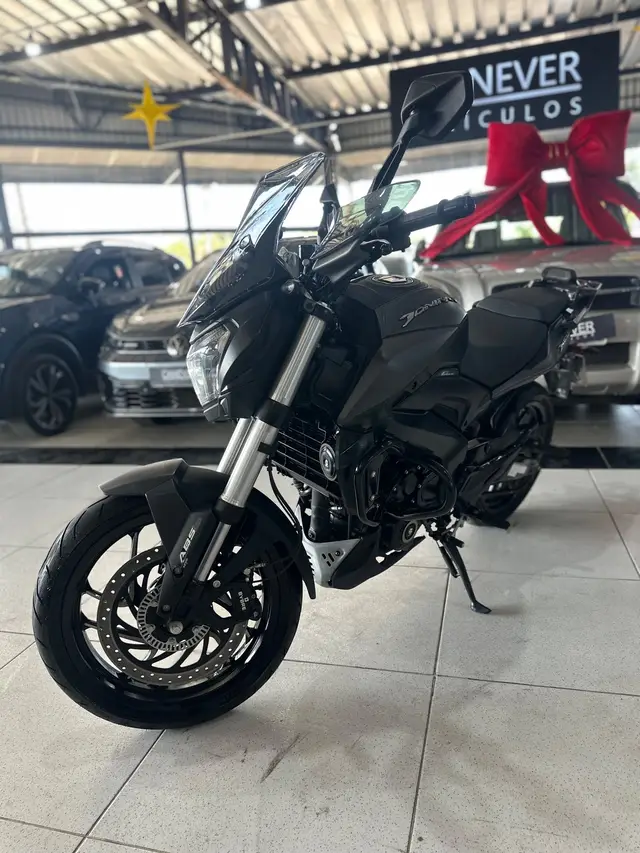 Moto Bajaj Dominar 400 2025 DOMINAR 400