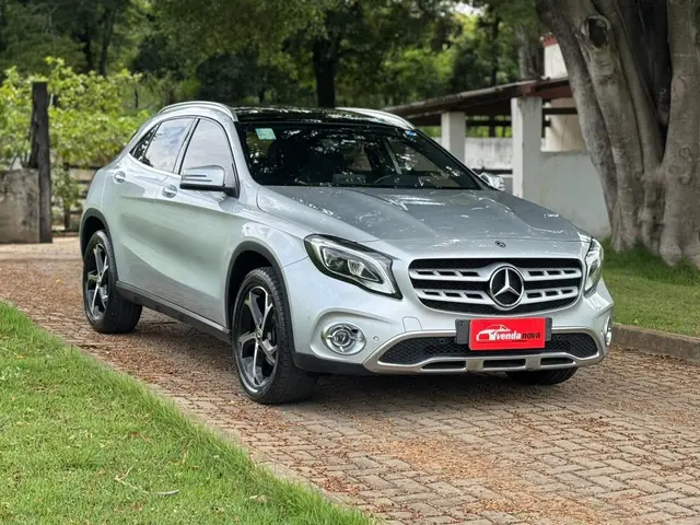 Carro Mercedes-Benz GLA 200 2019 GLA 200 1.6 Enduro