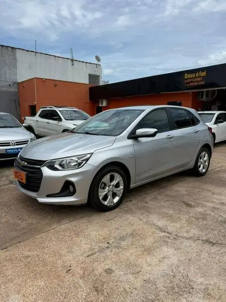 Carro Chevrolet Onix 2023 LTZ 1.0 Turbo (Aut.)