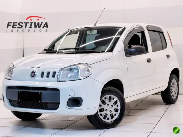 Carro Fiat Uno 2015 Vivace 1.0 8V (Flex) 4p