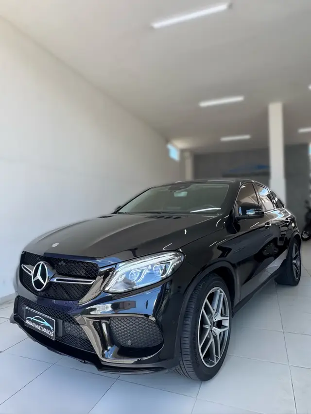 Carro Mercedes-Benz GLE 400 2016 Night 4Matic coupe