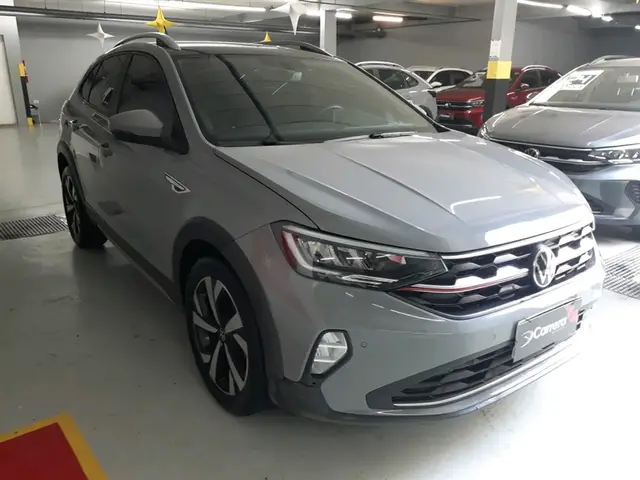Carro Volkswagen Nivus 2024 Highline 200 TSI