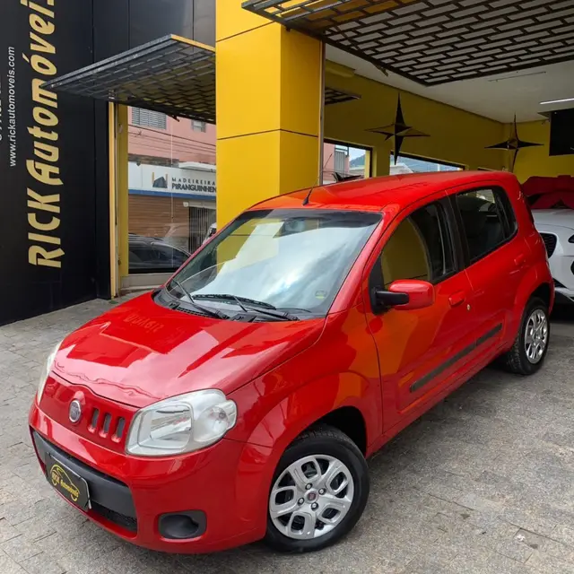 Carro Fiat Uno 2012 Vivace 1.0 8V (Flex) 4p