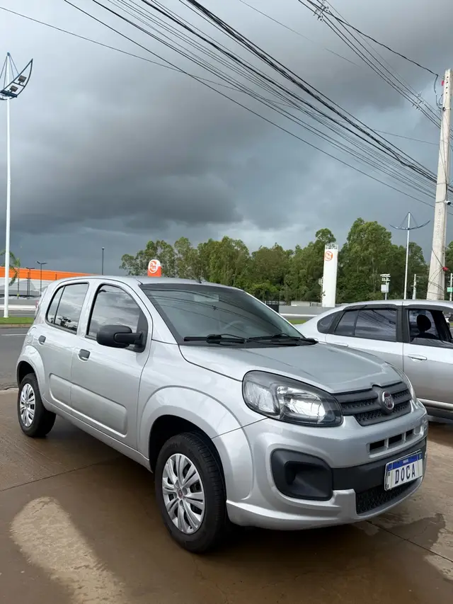 Carro Fiat Uno 2021 Attractive 1.0