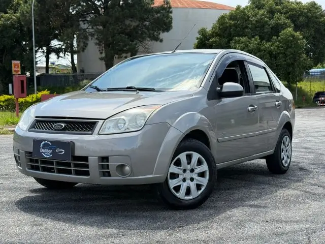 Carro Ford Fiesta Sedan 2009 1.6 (Flex)