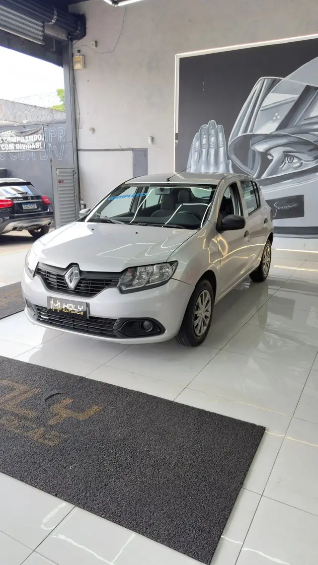 Carro Renault Sandero 2017 Authentique Hi-Power 1.0 16V (Flex)