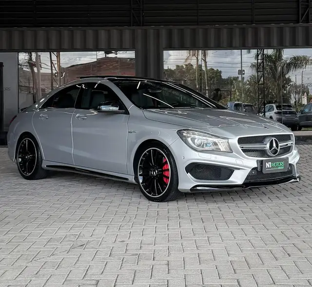Carro Mercedes-Benz CLA 45 AMG 2015 4Matic DCT