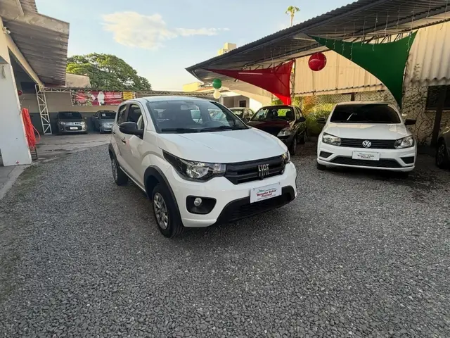 Carro Fiat Mobi 2025 Like 1.0