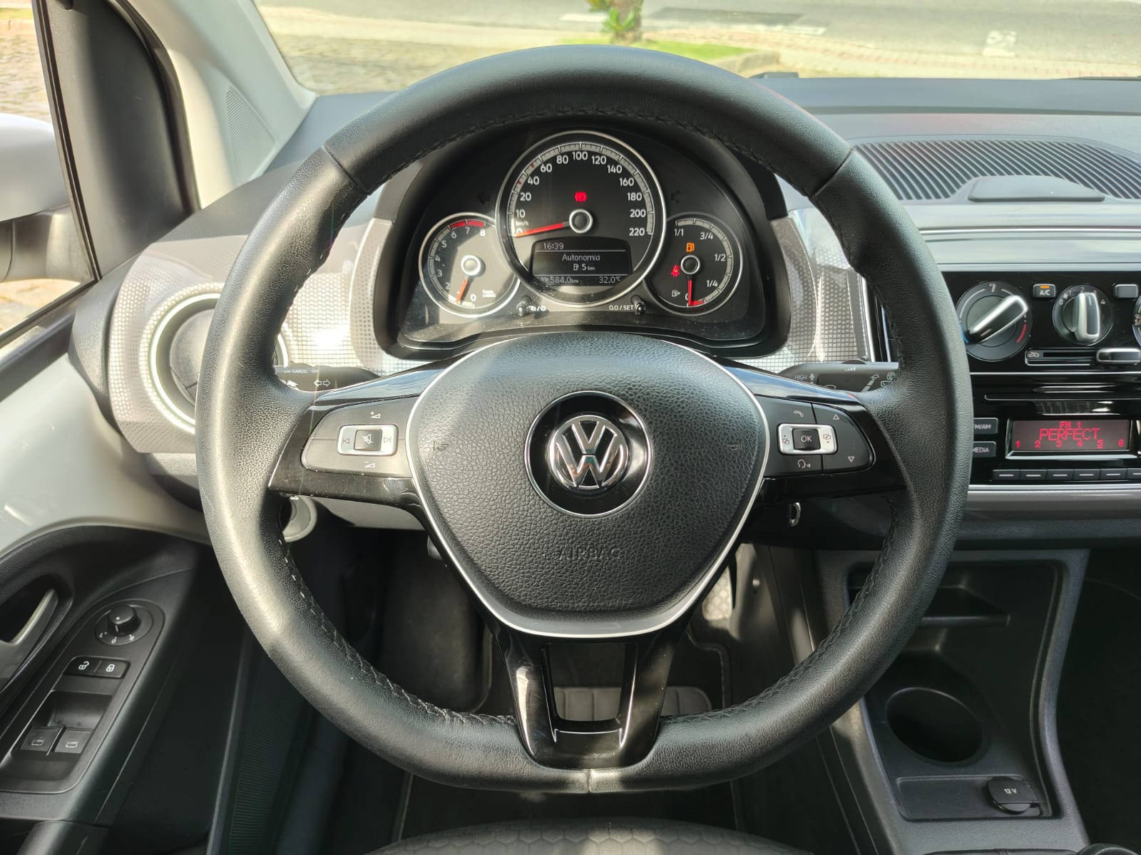 vw - volkswagen up! 1.0 12v tsi e-flex cross