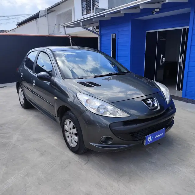 Carro Peugeot 207 2012 Hatch XR 1.4 8V (flex) 2p