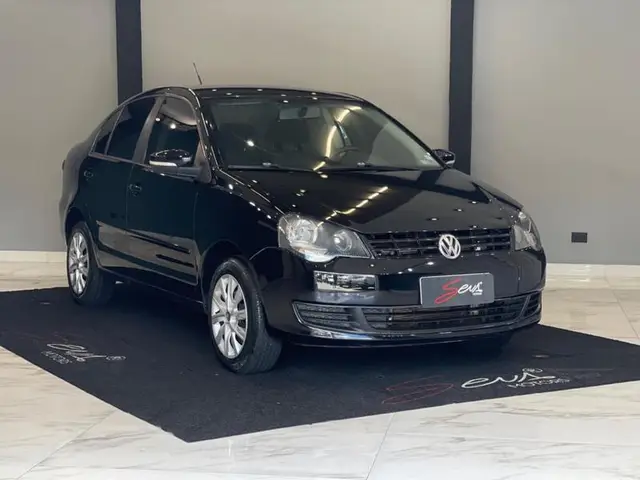 Carro Volkswagen Polo Sedan 2013 1.6 8V (Flex)
