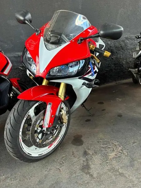 Moto Honda CBR 1000RR 2007 Fireblade (Standard)