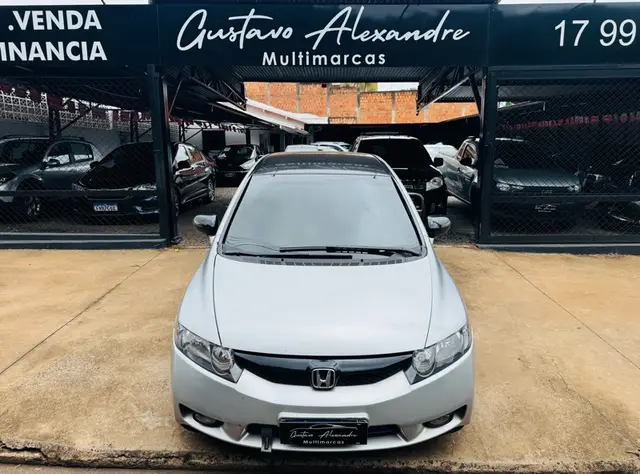 Carro Honda Civic 2010 New  LXL 1.8 16V (Couro) (Flex)