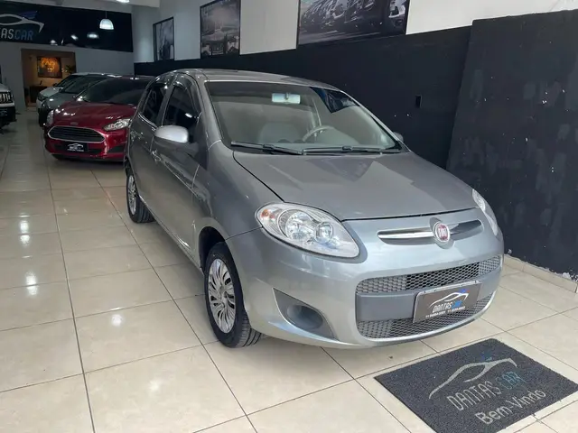 Carro Fiat Palio 2013 Attractive 1.0 8V (Flex)
